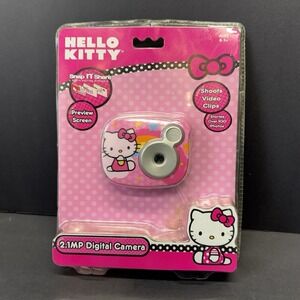 Brand New Hello Kitty Snap N Share 2.1MP Digital Camera 2014 Sakar